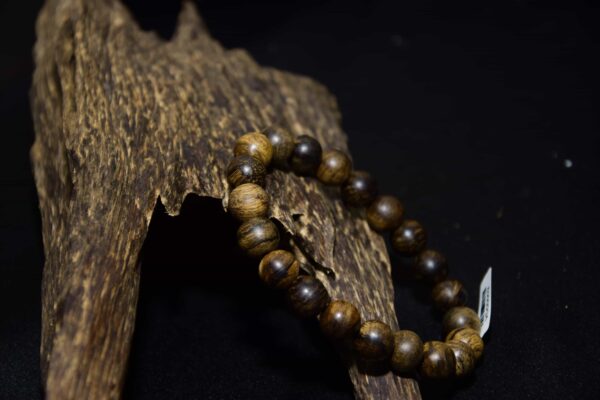 Vòng Trầm Hương